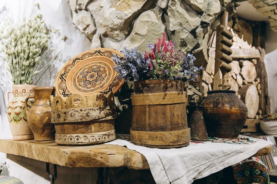 Грибова Хата Boekovel Buitenkant foto